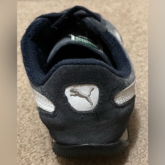 Puma Shoes. Women’s size 6 - Picture 6 of 6